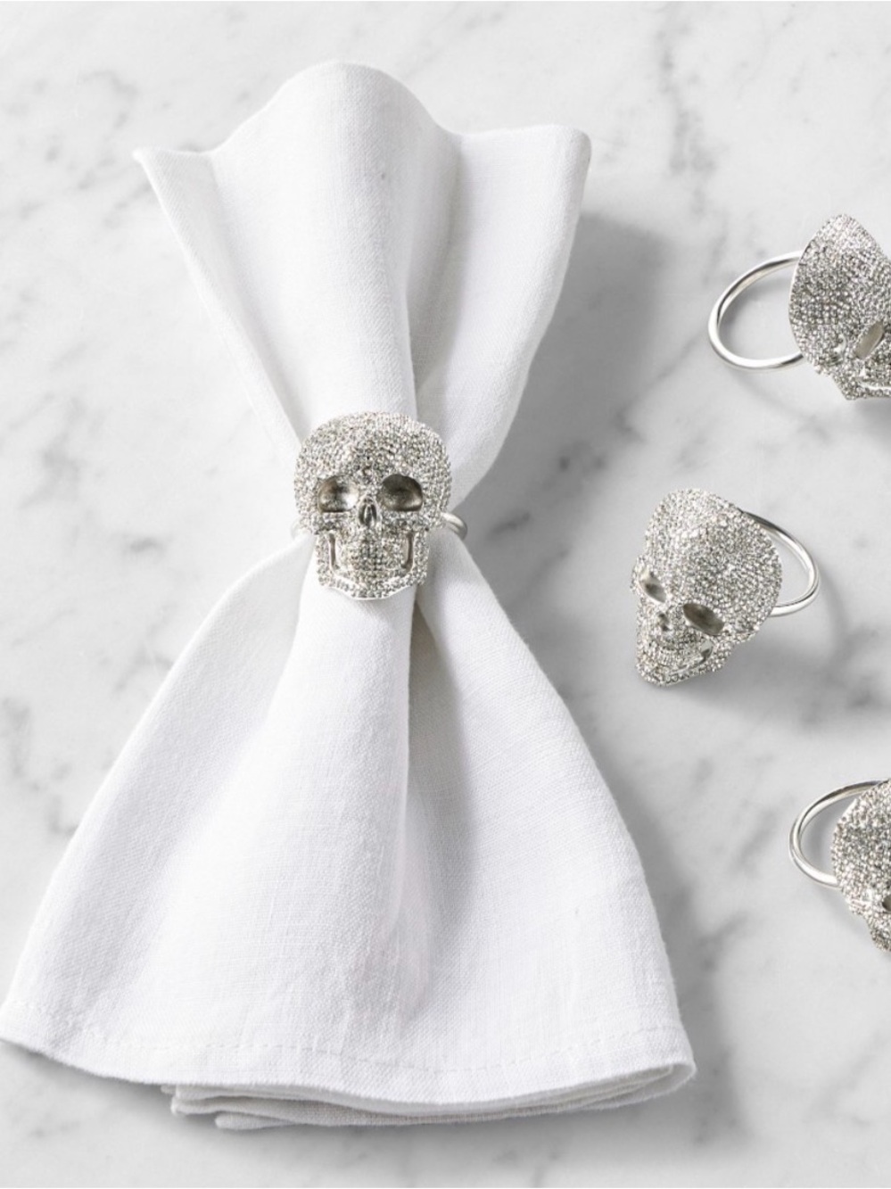 Williams Sonoma NWT Halloween Skull Jeweled Napkin Rings, Set of 4